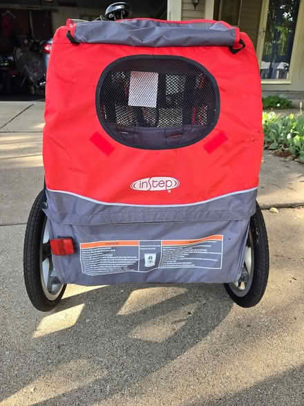 Photo of free Bike trailer (Downers Grove) #2