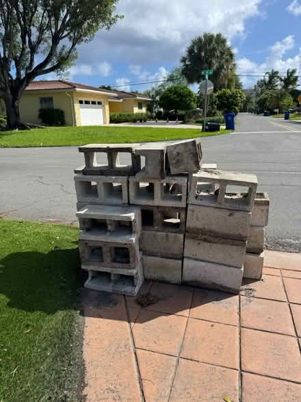 Photo of free Cinder blocks (Fort Lauderdale) #1