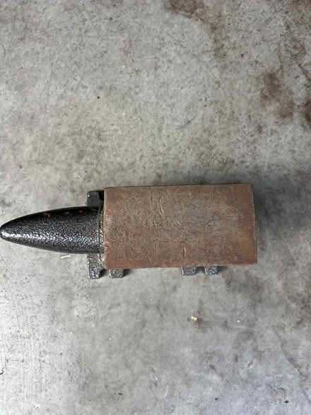 Photo of free Anvil (Moutain View near San Antonio) #2