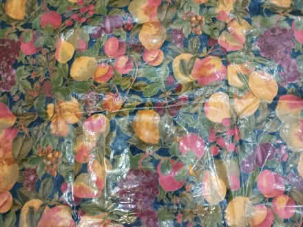 Photo of free A piece of oil cloth size 128 cm x 86 cm (Fleet GU51) #2
