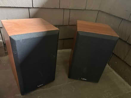 Photo of free Pair of Infinity speakers (Lower Rockridge) #1