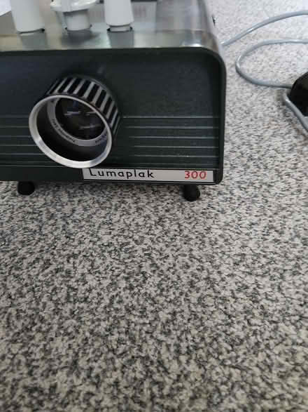 Photo of free 35mm Slide Projector (Stratford, E15) #4
