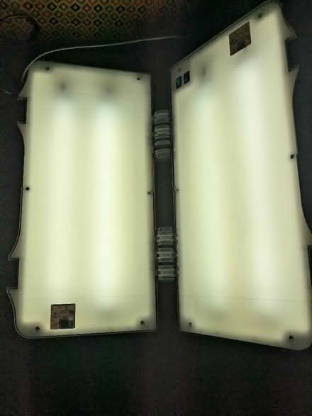 Photo of free Light box (Kendal LA9) #2