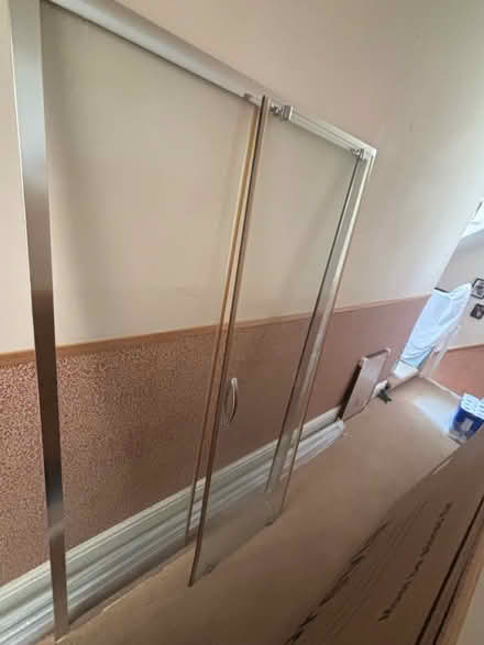 Photo of free Shower doors 1200x800 (Sunnyhill DE23) #1
