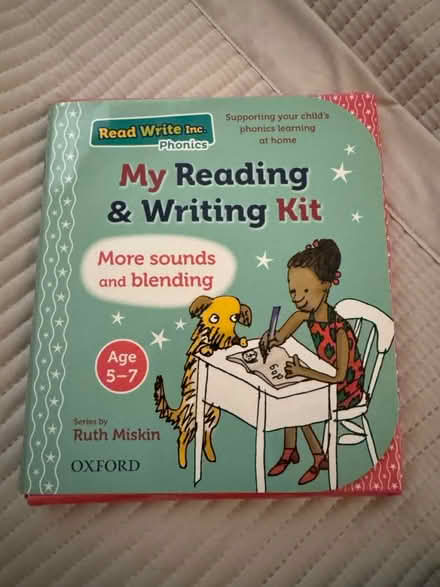 Photo of free Reading books age 5-7 (Nash Mills, HP3) #1