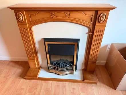 Photo of free Electric fireplace and surround (Anniesland, glasgow, G12) #1
