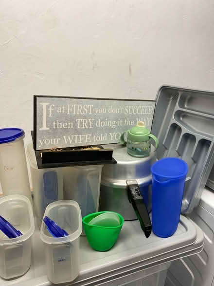 Photo of free Clear out of kitchen items (Woking GU22 8RR) #4