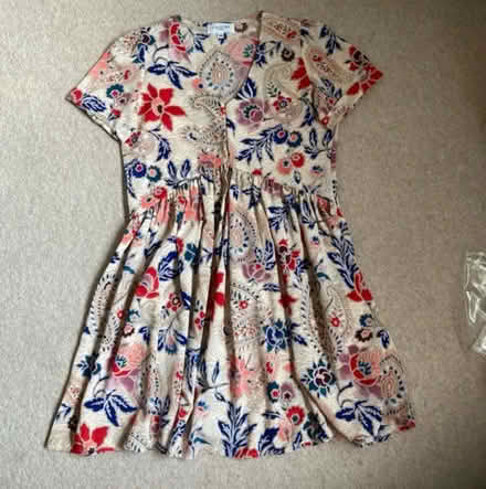 Photo of free Women's Size 10 clothing (Otford TN14) #4