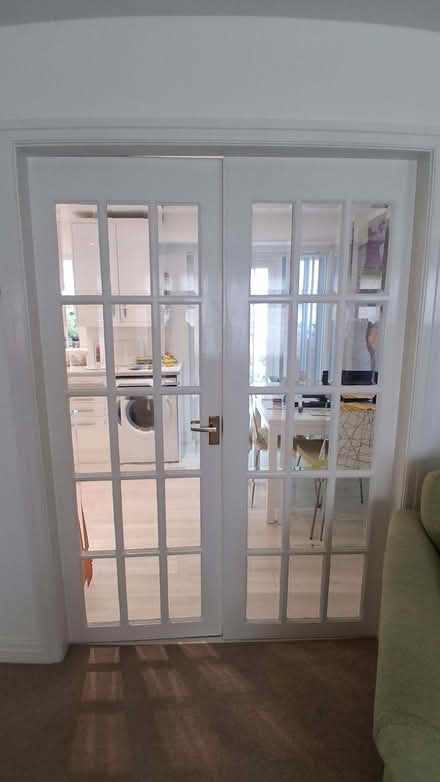 Photo of free 2 x doors (Beaumont LA1) #2