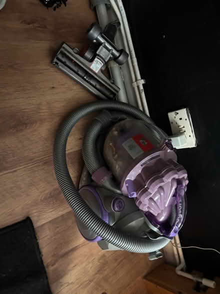 Photo of free dyson hoover (orpington BR6) #1