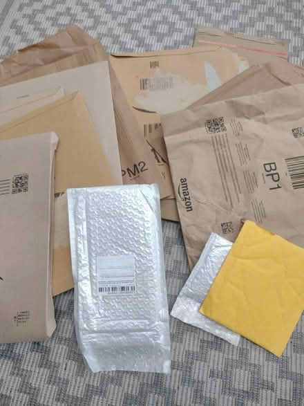 Photo of free Card envelopes assorted sizes (Hale WA15) #1