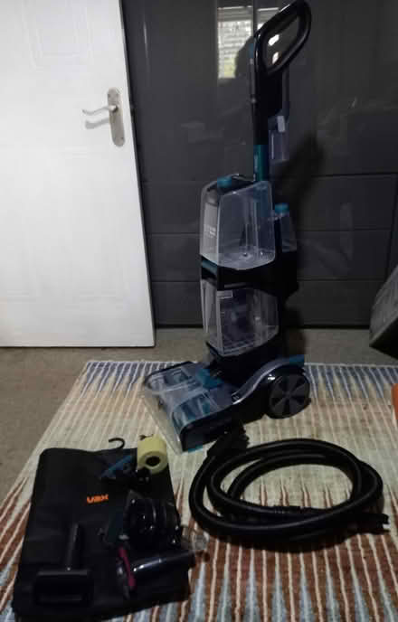 Photo of free Vax platinum carpet washer (Didcot OX11) #3