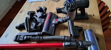 Photo of free Dyson cordless vacuum cleaner (Presteigne LD8) #3