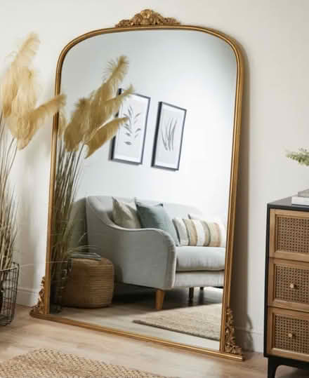 Photo of Large Mirror (Canonbury N1) #1