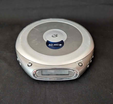 Photo of free Vintage CD Player (Not Working) (Crescent Park) #1
