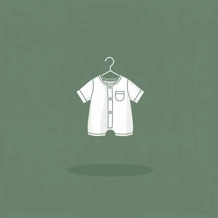 Photo of children's clothes 1-4 years (Hatfield AL10) #1