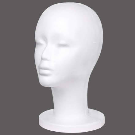 Photo of Mannequin Head (Chestfield CT5) #1