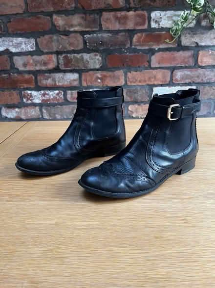Photo of free Gabor Chelsea Boots (Higher Buxton SK17) #1