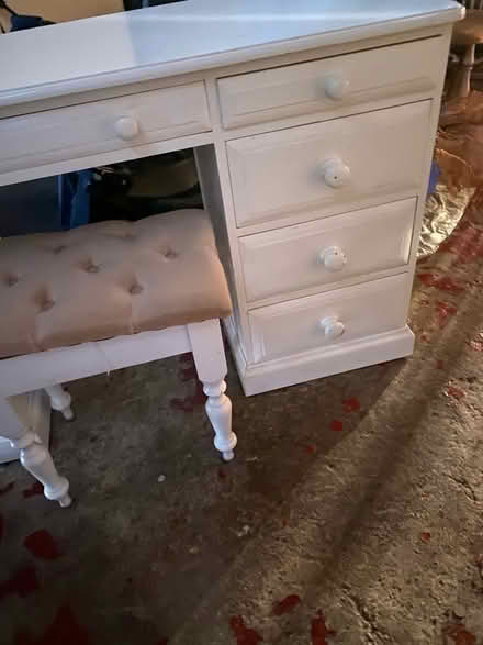 Photo of free White Dressing Table (Chalet Estate NW7) #2