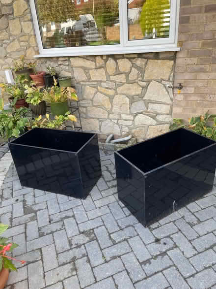 Photo of free Garden planters (Blacklands TN34) #1