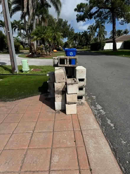 Photo of free Cinder blocks (Fort Lauderdale) #4