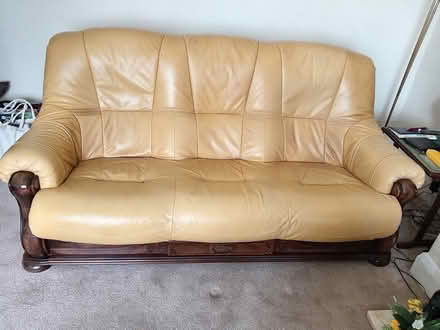 Photo of free sofas x 2 (BB99LR) #2