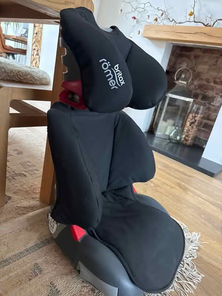 Photo of free Highback booster/car seat (Whoberley CV5) #2