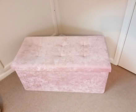 Photo of free Small Ottoman (Springfield SY2) #1