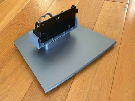Photo of free Toshiba 37 inch LCD TV (Latchingdon CM3) #3