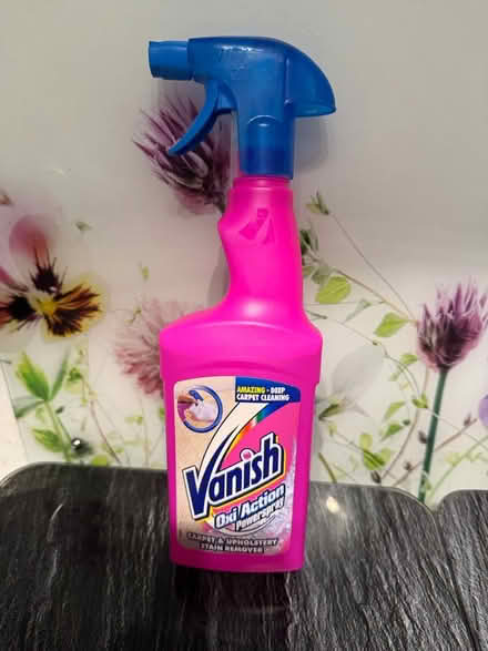 Photo of free Vanish Oxi action power spray (Fordhouses WV10) #1