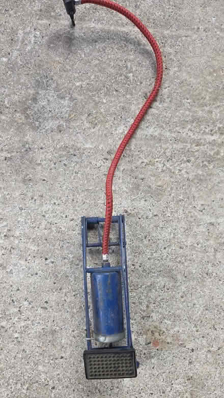 Photo of free Footpump (Weston, Bath BA1) #1