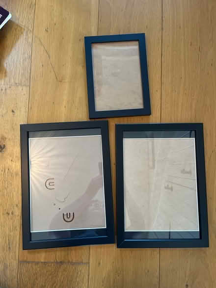 Photo of free Mixture of frames (OX14) #1