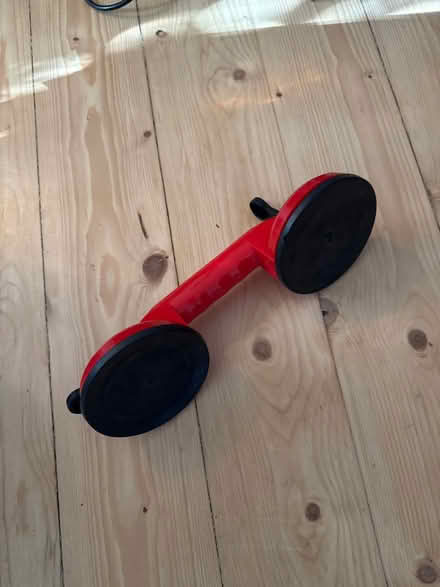 Photo of free Window suction cup (Cambridge Heath E9) #2