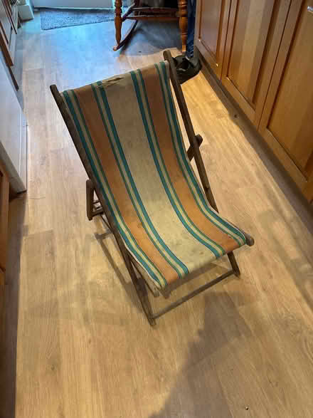 Photo of free Child’s deckchair (Malvern WR14) #1