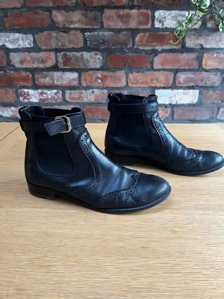 Photo of free Gabor Chelsea Boots (Higher Buxton SK17) #3