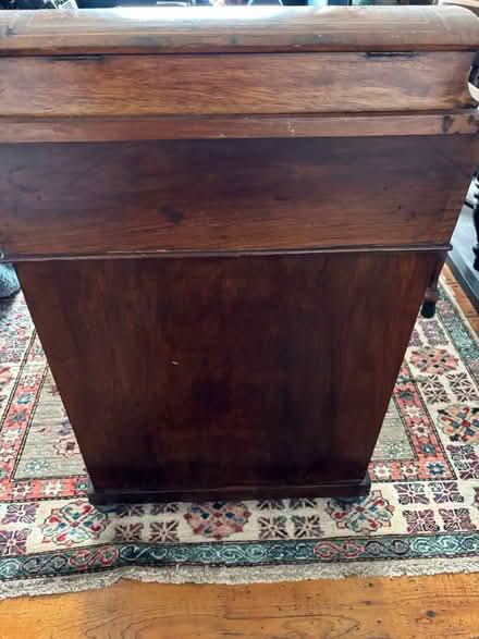 Photo of free ‘Davenport’ desk (Bristol BS3 (Totterdown)) #4