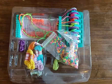 Photo of free Friendship bracelet craft set (EH3 Canonmills) #1