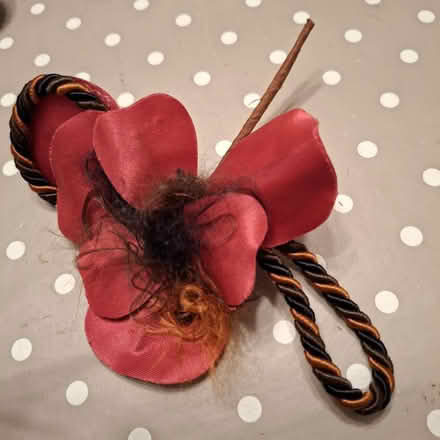Photo of free 18 autumn faux flower sprays (CB4 3) #3