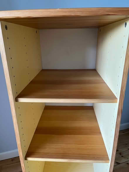 Photo of free shelving unit with drawer (Poulner BH24) #2