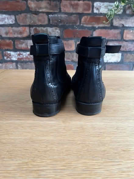 Photo of free Gabor Chelsea Boots (Higher Buxton SK17) #4