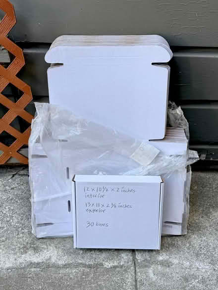 Photo of free cardboard boxes & sleeves (Lower Haight) #1