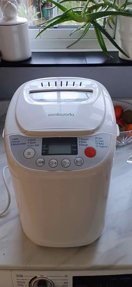 Photo of free Cookworks Breadmaker (Elmfarm Aylesbury HP21) #1