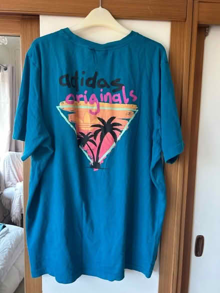 Photo of free Selection of clothing. (Western Park LE3) #4