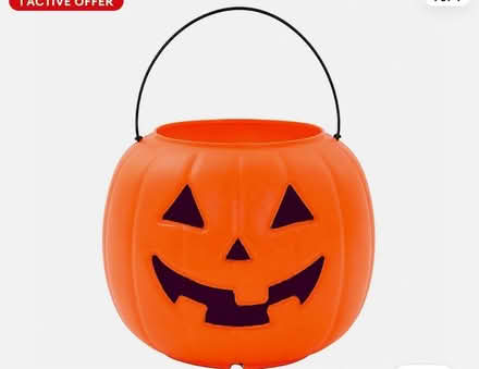 Photo of Halloween pumpkin bucket (Oxford OX4) #1