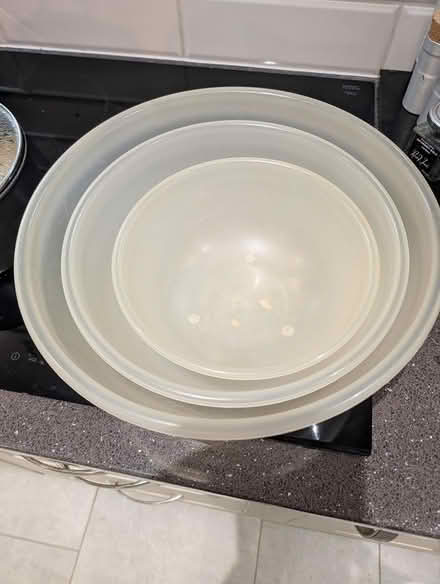 Photo of free Three plastic mixing bowls (Bransgore BH23) #2