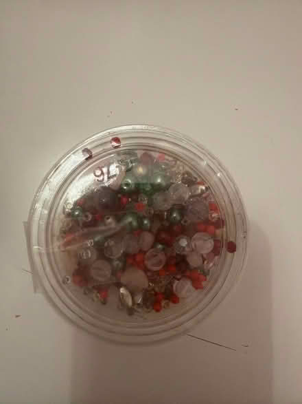 Photo of free bracelet making materials (Pollokshaws G41) #3