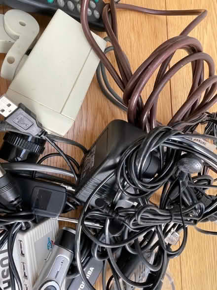 Photo of free Mixed lot electrical/computer bits (Loughton MK5) #4