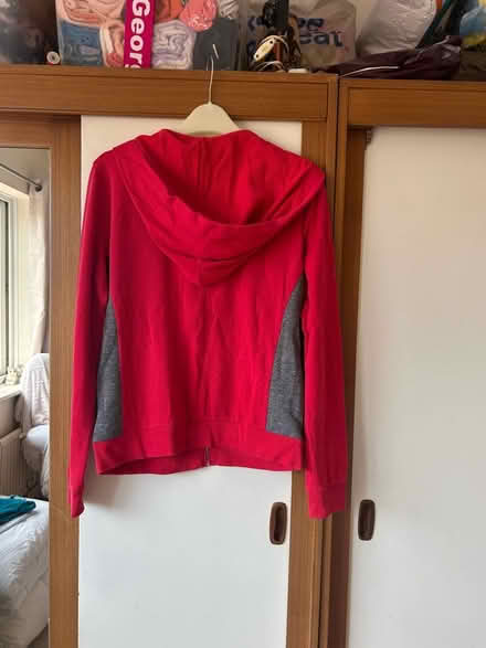 Photo of free Selection of clothing. (Western Park LE3) #2