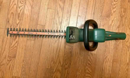 Photo of free Black & Decker Hedge Trimmer (Abingdon) #1