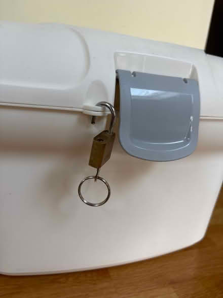 Photo of free Storage tub with padlock (B437la) #3